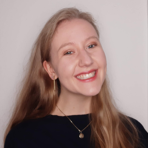 Headshot of Tourism alumna, Ellen