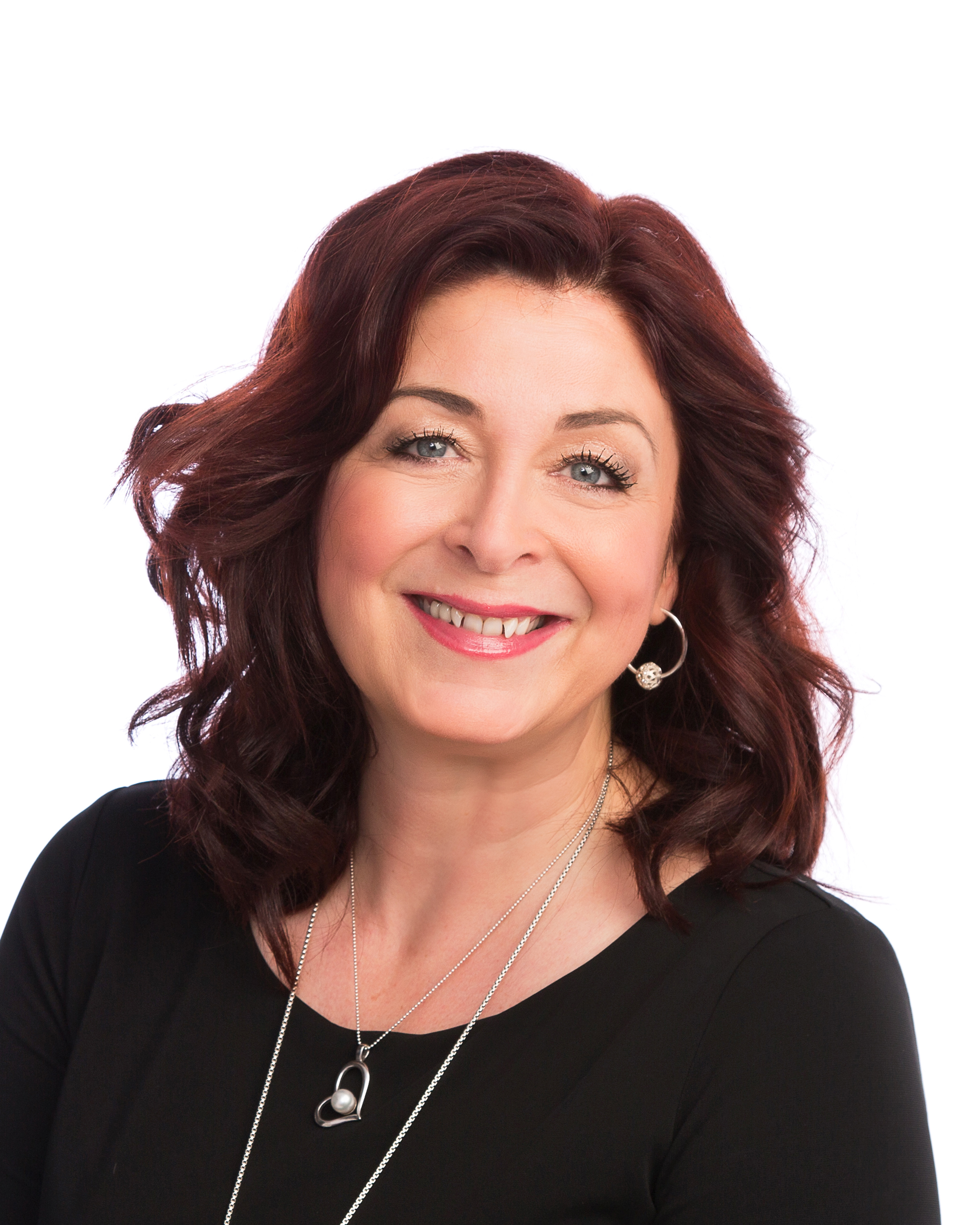 Lynne Cadenhead headshot